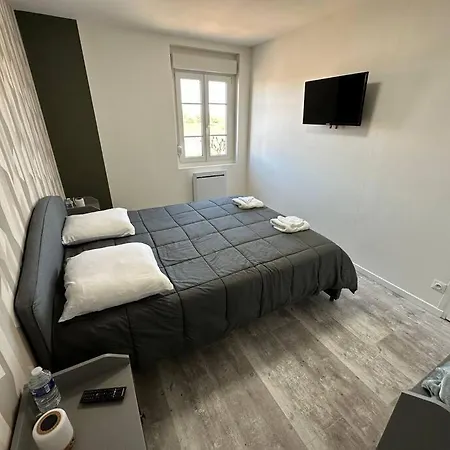 5 Chambres, Piscine Interieure, Proche Du Der *