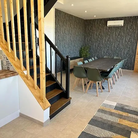 5 Chambres, Piscine Interieure, Proche Du Der *