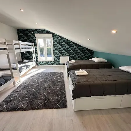 5 Chambres, Piscine Interieure, Proche Du Der Frignicourt